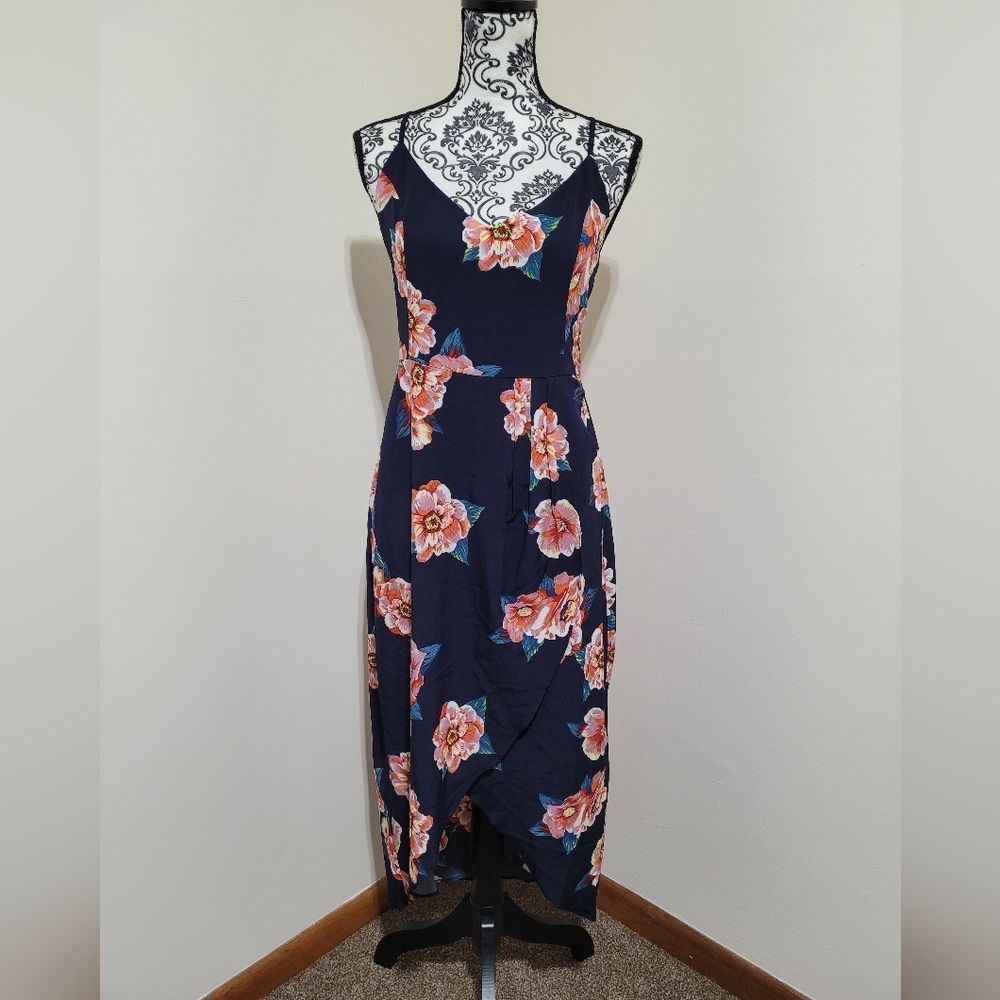 NWT Honeyuppy Floral Navy Dress‎